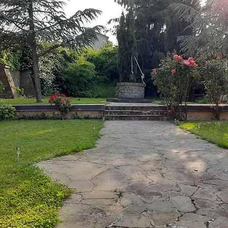 Incantevole In Dell'800 Lejlighed