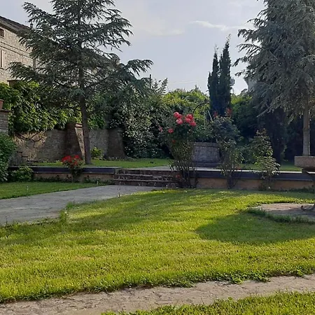 Incantevole In Dell'800 * Groppovisdomo